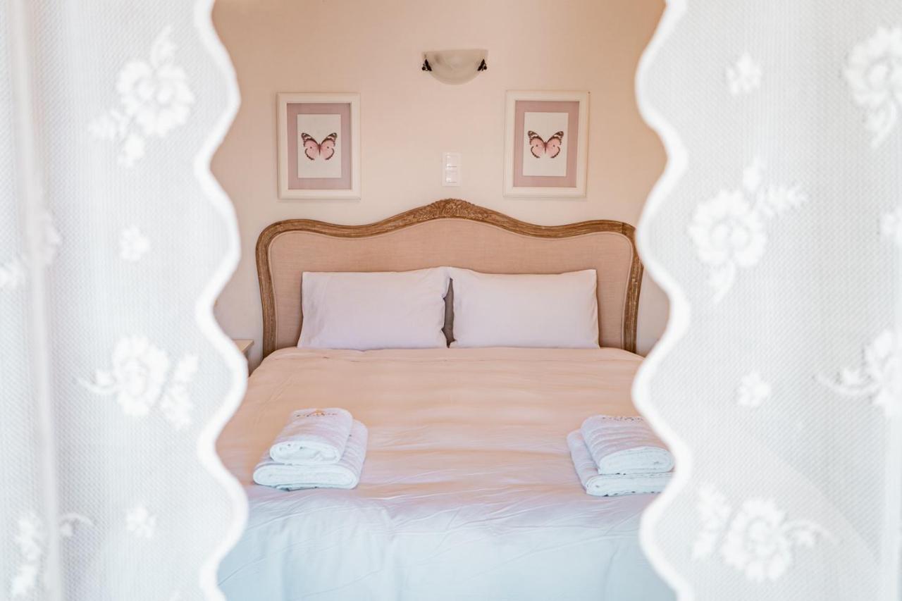 Neptune Sea House - Beachfront Agios Spyridon  Экстерьер фото
