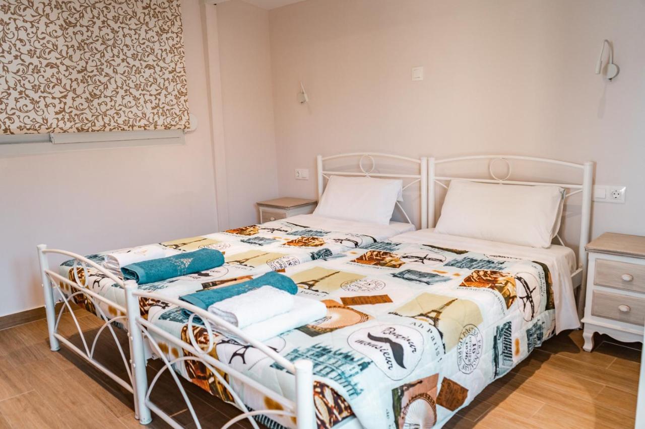 Neptune Sea House - Beachfront Agios Spyridon  Экстерьер фото